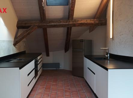 1742283976932.jpg | Pronájem bytu, 2+kk, 112 m²