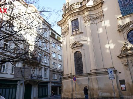Pronájem bytu, 2+kk, 112 m² obrázek