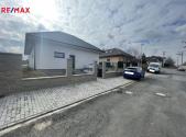 Pronájem - dům/vila, 161 m²