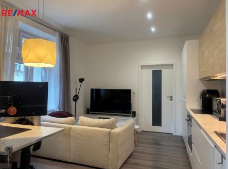 img-3205.jpeg | Pronájem bytu, 2+kk, 49 m²