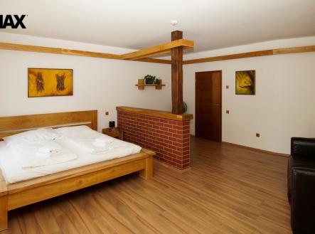 dsc0645.jpg | Prodej - hotel, 1 630 m²