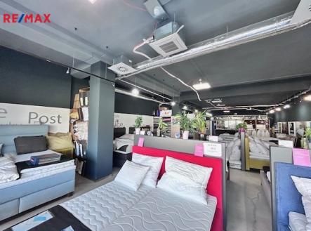 3.jpg | Pronájem - obchodní prostor, 192 m²