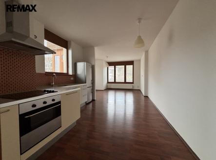 img-5732.jpeg | Pronájem bytu, 2+kk, 56 m²