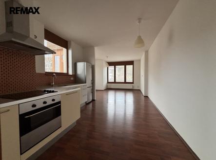 img-5732.jpeg | Pronájem bytu, 2+kk, 56 m²