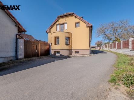 p1037202-hdr.jpg | Prodej - nájemní dům, 1 145 m²