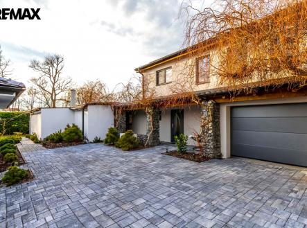 libis-34-k.jpg | Prodej - dům/vila, 311 m²