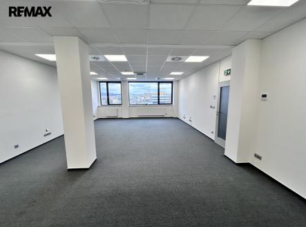 img-4086.jpg | Pronájem - kanceláře, 200 m²