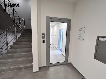 img-4070.jpg | Pronájem - kanceláře, 200 m²