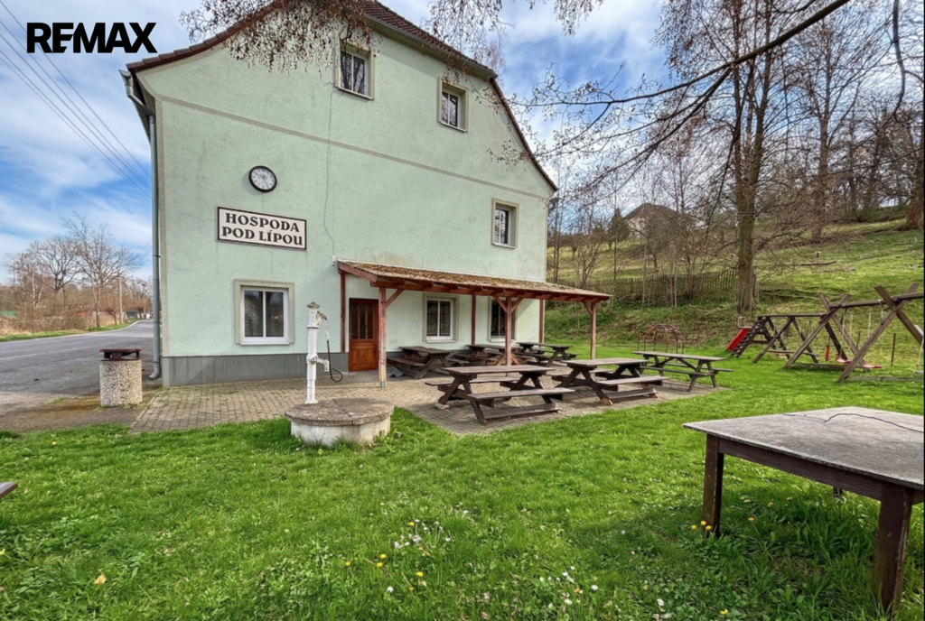 Přední strana domu