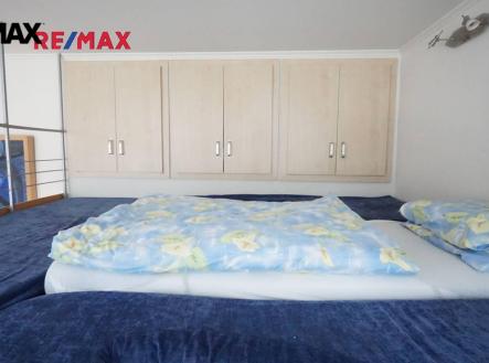 vestavěné patro | Pronájem bytu, 2+kk, 73 m²