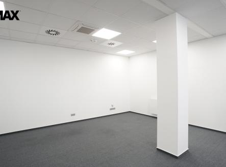 dsc01872.jpg | Pronájem - kanceláře, 416 m²