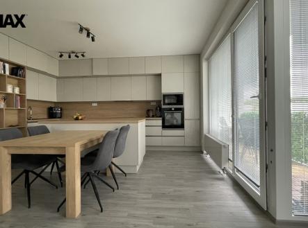 jídelní část | Prodej bytu, 3+kk, 86 m²