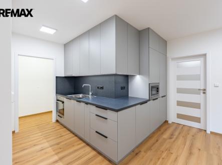 dsc03971-hdr-1.jpg | Prodej bytu, 2+1, 58 m²