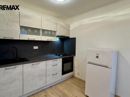 9.png | Pronájem bytu, 3+1, 74 m²