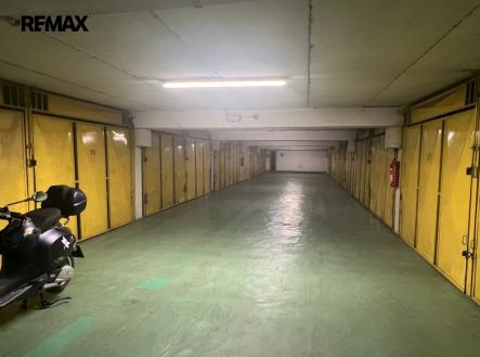 img-3673.jpeg | Pronájem - malý objekt/garáž
