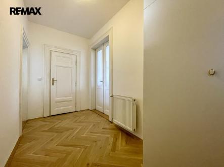 Předsíň | Pronájem bytu, 1+1, 65 m²