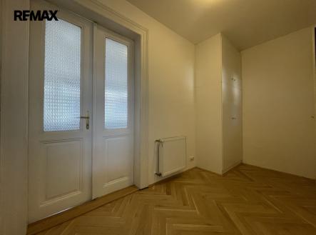 Předsíň | Pronájem bytu, 1+1, 65 m²
