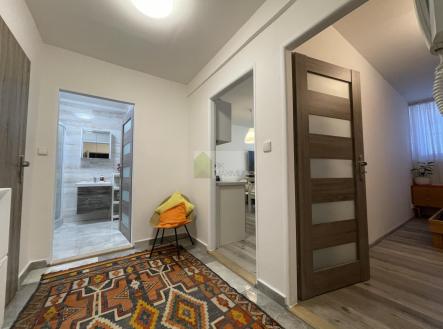IMG_4807.JPG | Pronájem - kanceláře, 37 m²