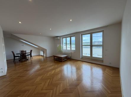 IMG_0964.jpg | Prodej bytu, 3+kk, 155 m²