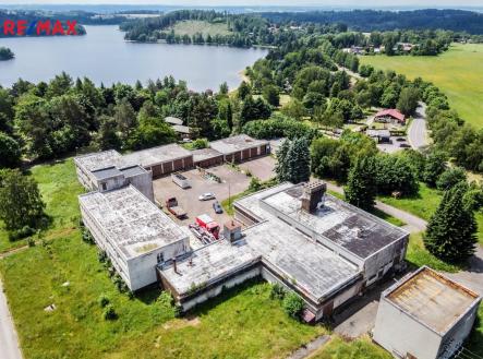 Pronájem - skladovací prostor, 2 209 m² obrázek