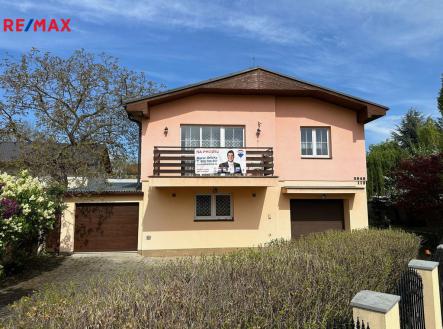 Dům | Prodej - dům/vila, 335 m²