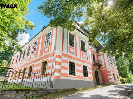 dsc-1976-m.jpg | Prodej - historický objekt, 14 685 m²