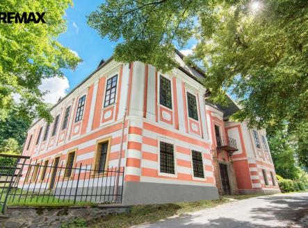 dsc-1976-m.jpg | Prodej - historický objekt, 14 685 m²