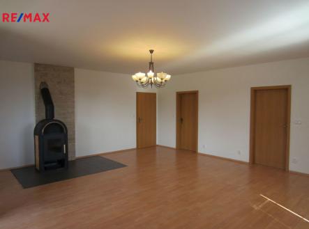Prodej - dům/vila, 304 m²