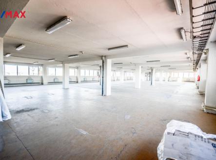 dsc-0023.jpg | Pronájem - skladovací prostor, 456 m²
