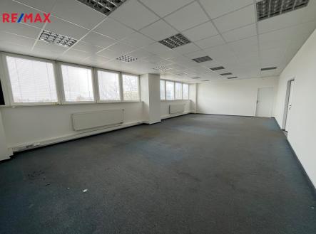 img-4724.jpeg | Pronájem - skladovací prostor, 456 m²