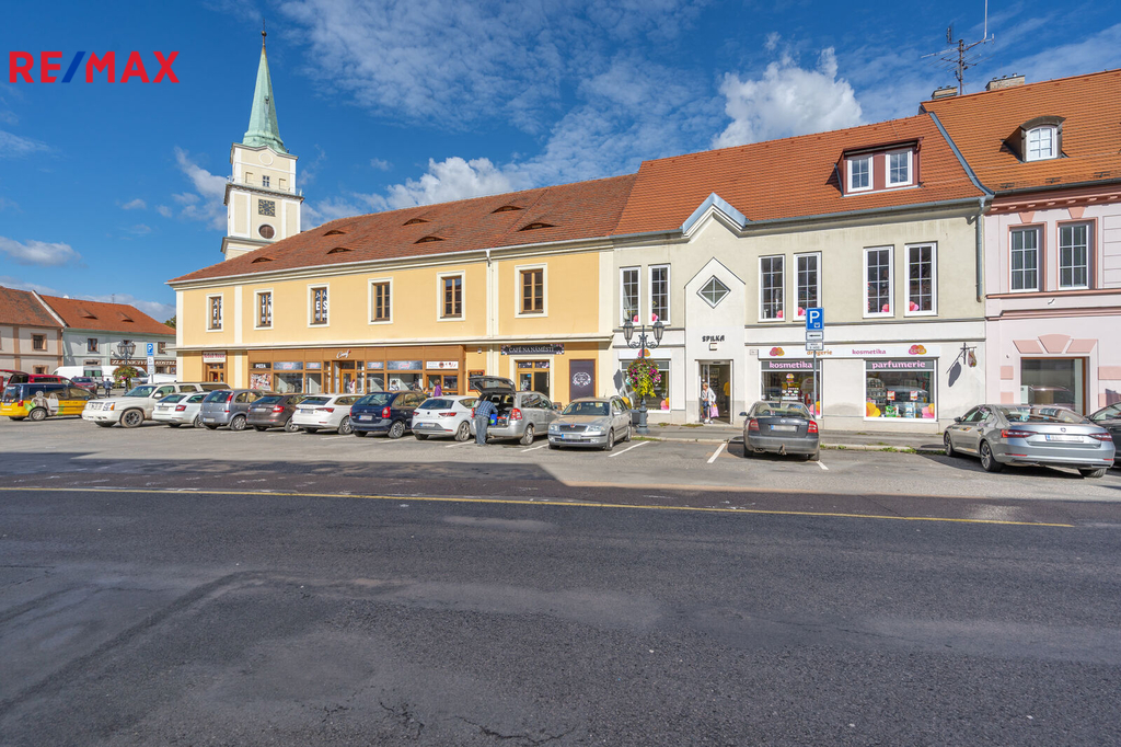 Pronájem obchodních prostor - Masarykovo náměstí, Rokycany