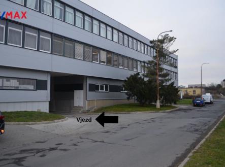 dsc-1219.jpg | Pronájem - skladovací prostor, 1 400 m²