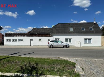 Dům | Pronájem bytu, 4+kk, 90 m²