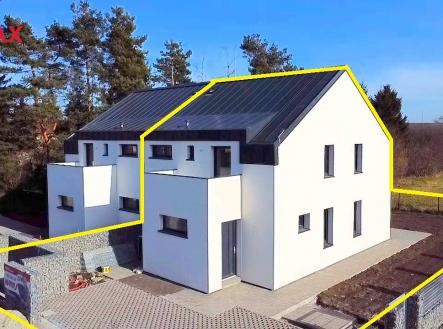 Pohled na dům | Prodej - dům/vila, 155 m²