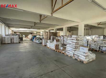 img-0440.jpg | Pronájem - skladovací prostor, 1 494 m²