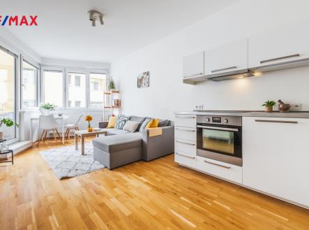 kolarova-usvobodarny-v2-dsc5693-hdr.jpg | Prodej bytu, 2+kk, 50 m²