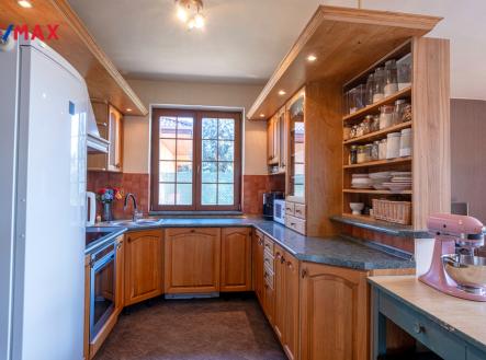 Kuchyň | Prodej - dům/vila, 180 m²