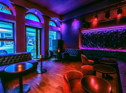 49409e54-a11e-4f38-8fbb-3eb07a3f971c.jpg | Pronájem - restaurace, 181 m²