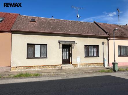 Pohled na RD | Prodej - dům/vila, 98 m²