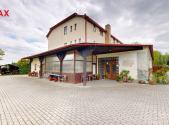 Prodej - hotel, 820 m²