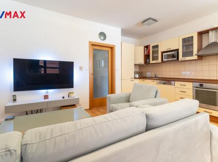2-1.jpg | Pronájem bytu, 3+kk, 58 m²