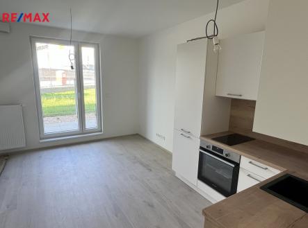 img-1417.jpg | Pronájem bytu, 1+kk, 34 m²