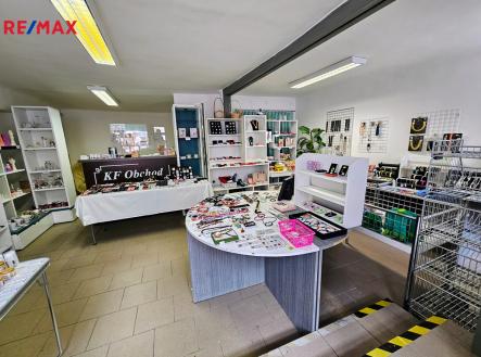 20250602-111226-2.jpg | Prodej - dům/vila, 220 m²