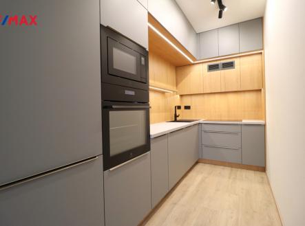 Kuchyňský kout | Pronájem bytu, 2+kk, 50 m²