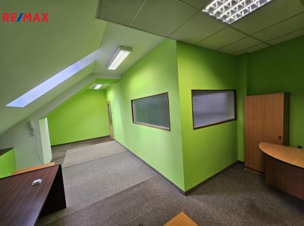 20250409-140750.jpg | Prodej - obchodní prostor, 687 m²