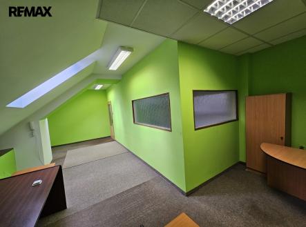 20250409-140750.jpg | Prodej - obchodní prostor, 687 m²