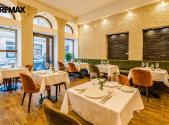 Pronájem - restaurace, 295 m²