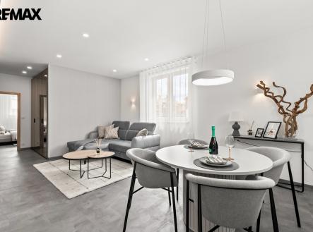 Pronájem bytu, 3+kk, 77 m² obrázek