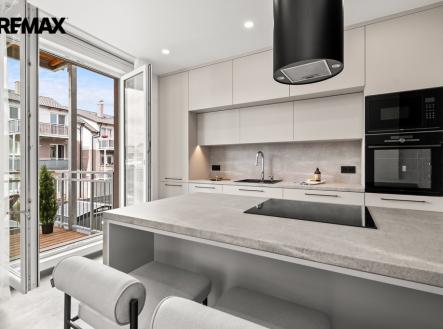 Pronájem bytu, 3+kk, 77 m² obrázek