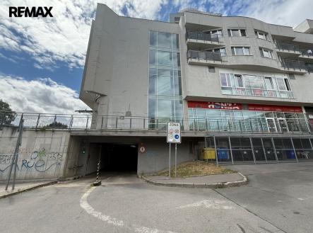 img-3296.jpg | Prodej - malý objekt/garáž